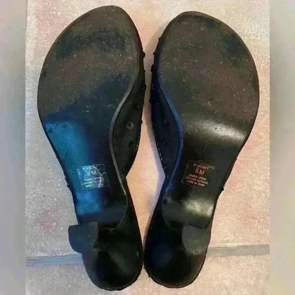 Vintage 90s Steve Madden black kitten heel mules with sequin, embroidery; size 8 - Picture 5 of 5